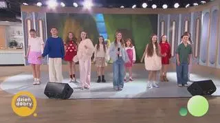 Małe TGD w piosence “Wszystkiego najlepszego” 