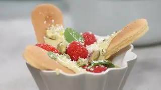 Szybkie monoporcje tiramisu pistacjowego bez jajek