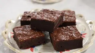 Miłość od kuchni. Zuza Jagodzińska i Dominik Cichoński prezentują smaczny sposób na wyrażanie uczuć