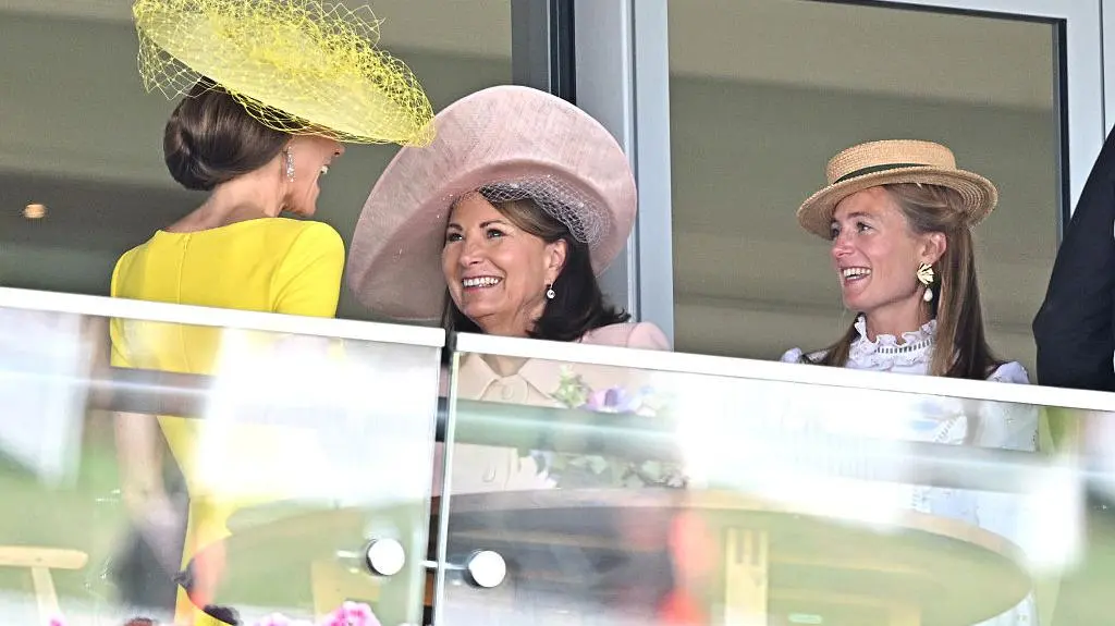 Nowe zdjęcia księżnej Kate z mamą. Tak dziś wygląda Carole Middleton