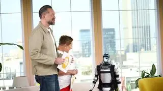 Robot Edward gwiazdą Internetu