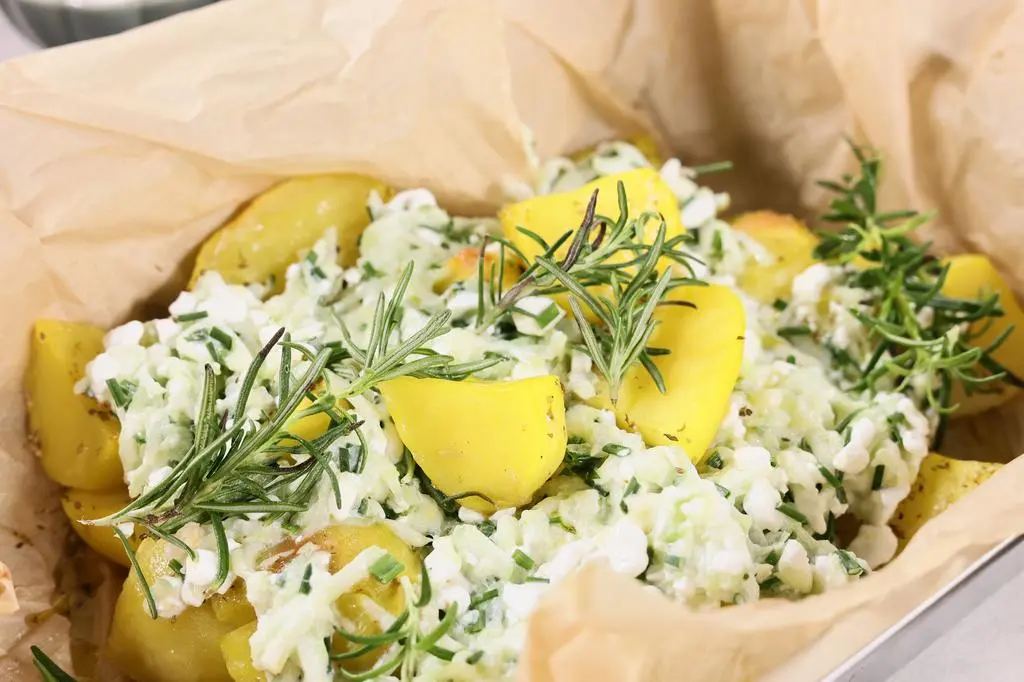 Pieczone ziemniaki z rozmarynem