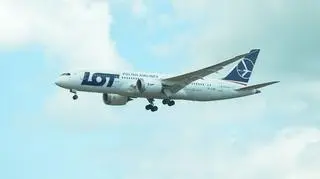 Turyści nie wrócili z Zanzibaru do Warszawy. Załoga wyprosiła ich z samolotu