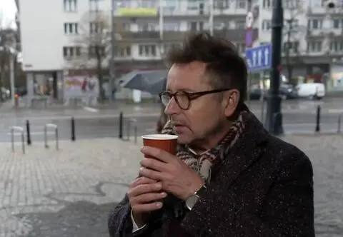 Jak smakuje matcha? Andrzej Polan wypił ją po raz pierwszy i wystawił ocenę