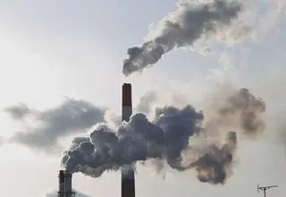Alert RCB w jednym województwie. "Unikaj aktywności na zewnątrz"