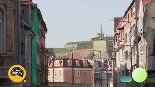 Woda opadła - sąsiedzi ruszyli z pomocą - napisy