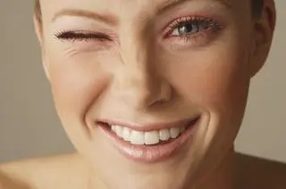 Concealer lips 
