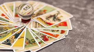 Weekendowy horoskop z kart tarota. Ten znak powinien unikać obietnic
