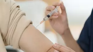Szczepionki przeciwko nowemu wariantowi COVID-19 będą wkrótce dostępne