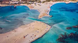 Elafonisi – rajska wyspa tuż przy zachodnim wybrzeżu Krety