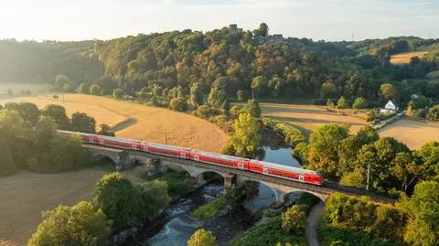 PKP wprowadza nowy rozkład pociągów na wakacje 