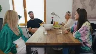 Filip z "Goggleboxa" spotkał się ze swoimi ekspartnerkami. Wytknęły jego błędy w relacjach