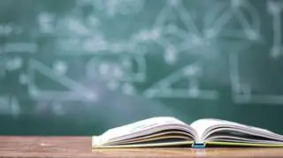 Ponad 30 lat uczyła matematyki. Okrzyknięto ją "fałszywą nauczycielką"