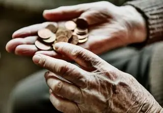 Raport z monitoringu ubóstwa. "1,9 mln Polaków żyje poniżej minimum egzystencji" 