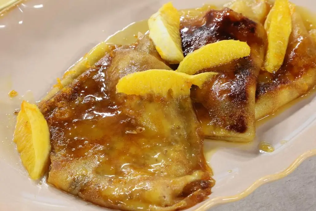 Crepes Suzette - przepis i składniki