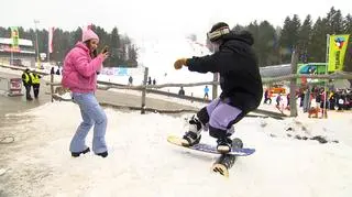 Jak naładować telefon na stoku? Zwycięzca 6. edycji "MasterChefa" ma sprawdzony sposób 