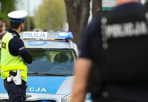 Tragiczny wypadek pod Warszawą. Zginęło 5 osób, 3 są ranne