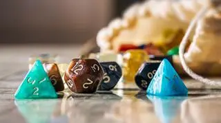 Wibracja numerologiczna na piątek. Unikaj dzielenia się prywatnymi informacjami