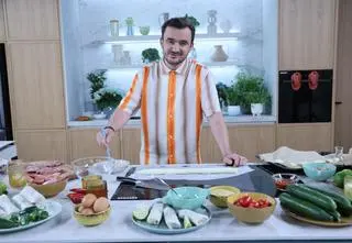 "Zawinięte" pyszności, którymi można podzielić się z innymi. Przepisy Grzegorza Zawieruchy