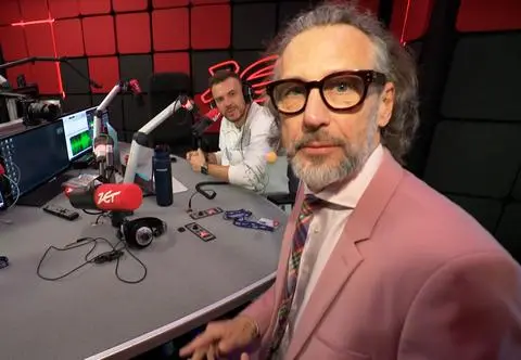 Szymon Majewski zmienił pracę. Jak poradzi sobie z nowym wyzwaniem?