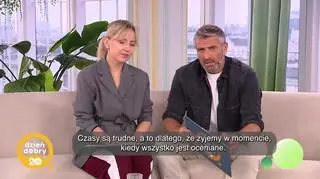 Te kobietyt nie wstydzą się swojego ciała (napisy)
