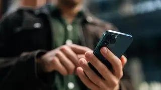 Nie działają numery alarmowe 112 i 999. Co jest powodem usterki?