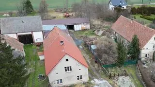 Sąsiedzi nie dają im spokojnie żyć. "Bił mnie, jak upadłam, to mnie dobijał. Byłam zmasakrowana"