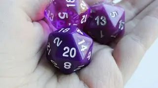 Wibracja numerologiczna na czwartek. Konflikt na linii rodzina-kariera