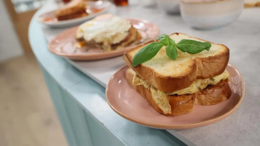 Bacon Toast