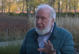 Musimy się nauczyć obchodzić z AI. "Zdarza się, że ludzie dają algorytmom za dużo wolności"