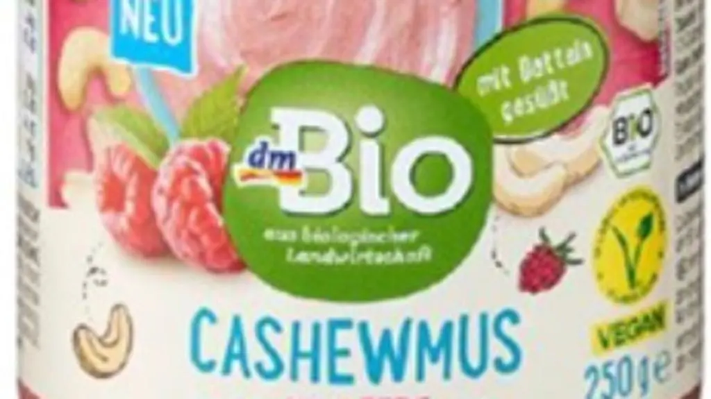 GIS podał informację o wycofaniu musu na bazie nerkowców i malin 