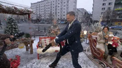 Z czego jest zrobiony sztuczny śnieg w filmach? Prokop postanowił to sprawdzić. Chwycił za maszynę i... Zobacz wideo