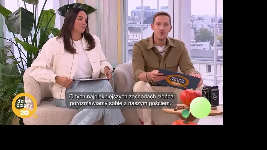 DD_20251003_Zachod_napisy