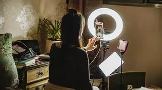 Influencerzy pod lupą. Specjalny rejestr i wysokie kary