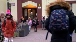 Mydło luksusem w polskiej szkole 