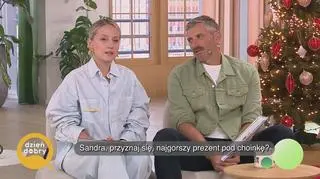 Choinka w listopadzie - świąteczny klimat czy przesada? - napisy