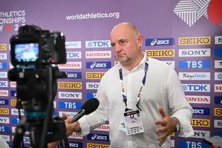 Marszałek województwa kujawsko-pomorskiego Piotr Całbecki w Tokio rozmawiał z szefami World Athletics m.in. o planowanej w trakcie HMŚ Kujawy Pomorze 2026 wyjątkowej ceremonii otwarci