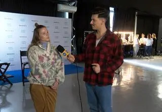 "Nieobecni". Eliza Recymbel opowiedziała o pracy na planie serialu