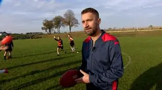 Pierwsza kobieca drużyna futbolu australijskiego w Polsce. "Szarżujemy jak w rugby, podajemy jak w ręcznej"
