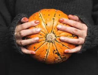 Pumpkin nails