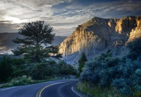 Ciekawostki o parku Yellowstone. Co warto tam zobaczyć?