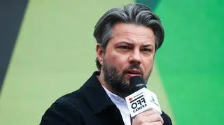 Olivier Janiak na zdjęciu w niepowtarzalnym składzie. "Kiedy płyta" - pytają fani