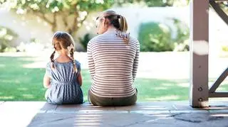 Pytamy sztuczną inteligencję, skąd się biorą dzieci. Psycholog komentuje odpowiedź czatu GPT4