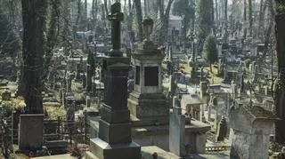 Najpiękniejsze i największe polskie nekropolie za granicą