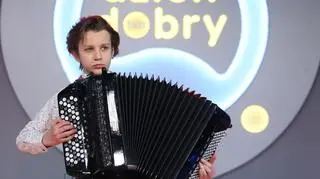 W wieku 11 lat osiągnął to, o czym śnią muzycy - dostał propozycję występu w Carnegie Hall. "Gram i komponuję"