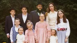 Chasydzka rodzina w Polsce. "Żyjemy normalnie, tylko według zasad"