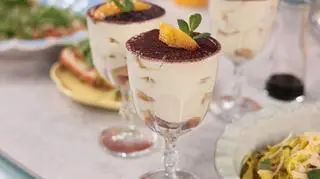 Szybkie białkowe nie-tiramisu pomarańczowe w pucharkach