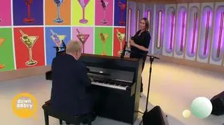 Pink Martini w piosence “Sympathique”