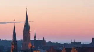Zawalił się sufit w jednej z toruńskich galerii. Ponad tysiąc osób ewakuowanych