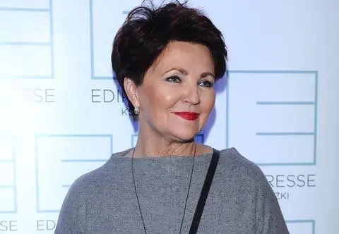 Olśniewająca Jolanta Kwaśniewska na okładce. "Była wzorem do naśladowania dla wielu Polek"